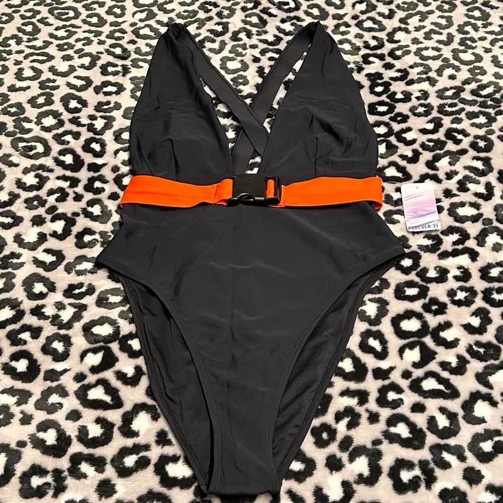 Forever 21 One Piece Swimsuit 🩱